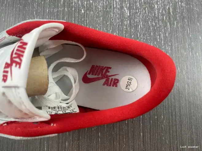 Reps LUCY Red Varsity Low 705329-101 Retro White Jordan 1 0408